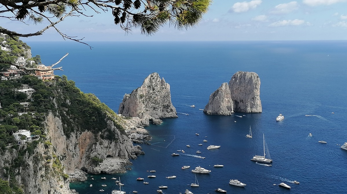 Private transfer from Rome to Capri