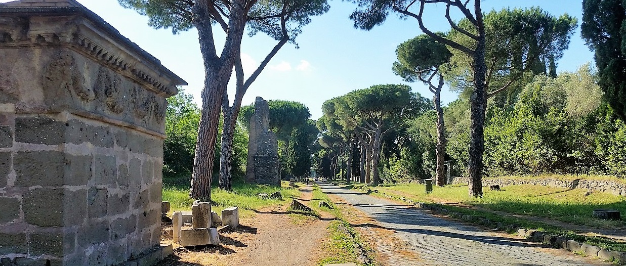 Rome Catacombs and St Clemente Basilica - Private Tour