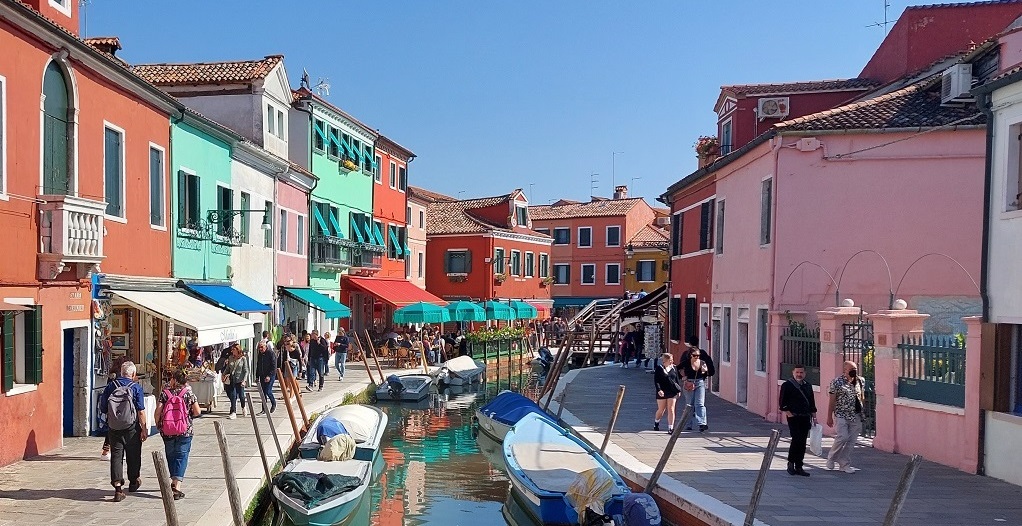 Venice Islands Tour to Murano Burano and Torcello