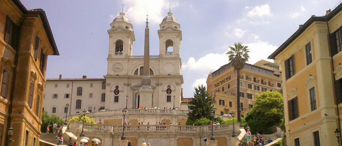 Private Walking Tour of Rome Squares and Fountains